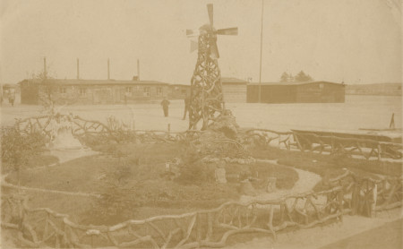 Le moulin du camp de prisonniers de Friedrichsfeld pendant la Première Guerre Mondiale