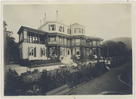 La Villa Montfleury sur une carte postale ancienne de Cannes